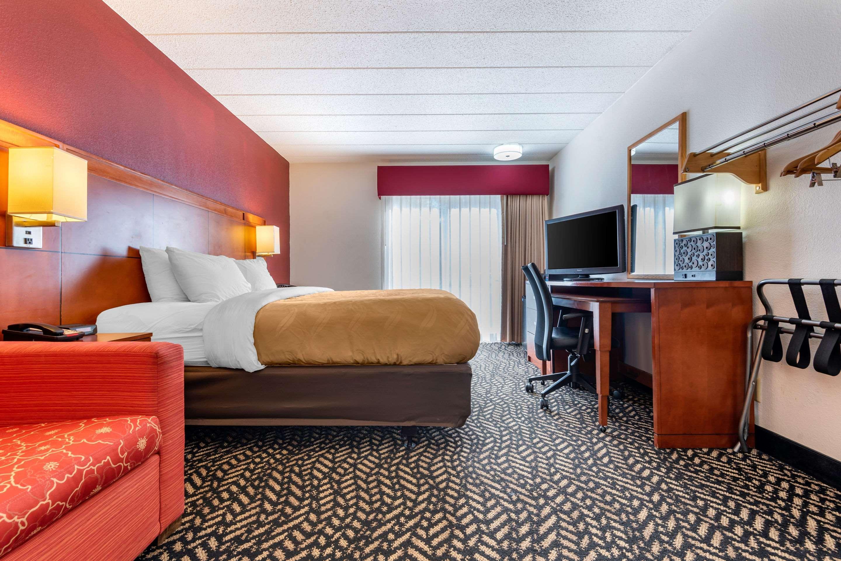 Quality Inn Falconer - Jamestown Exterior photo