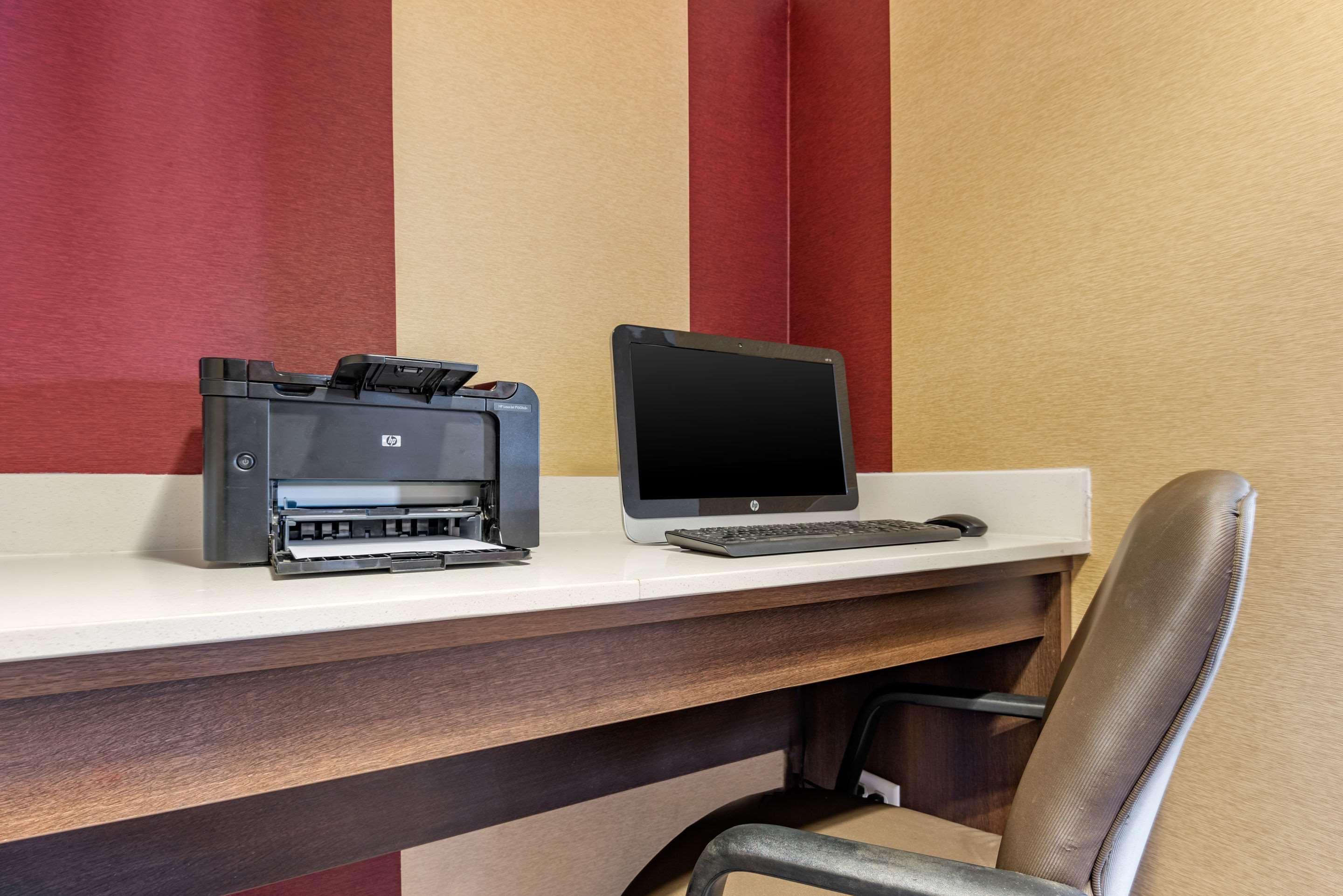 Quality Inn Falconer - Jamestown Exterior photo